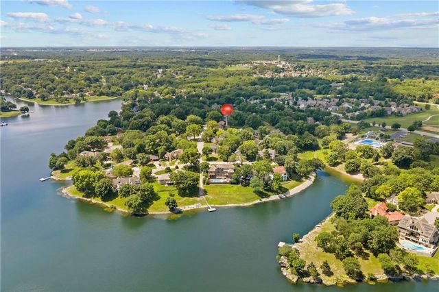 4000 NW Cimarron Street, Lee's Summit, MO 64064