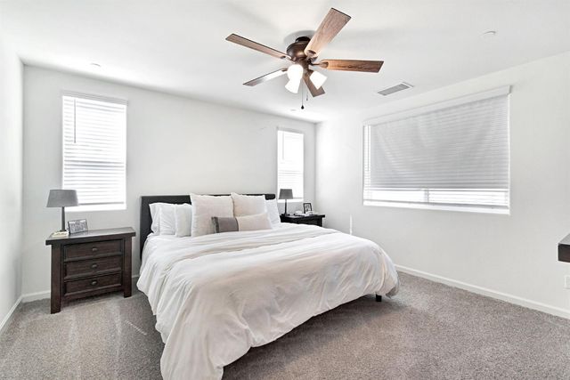 4155 Dennis Avenue, Clovis, CA 93619
