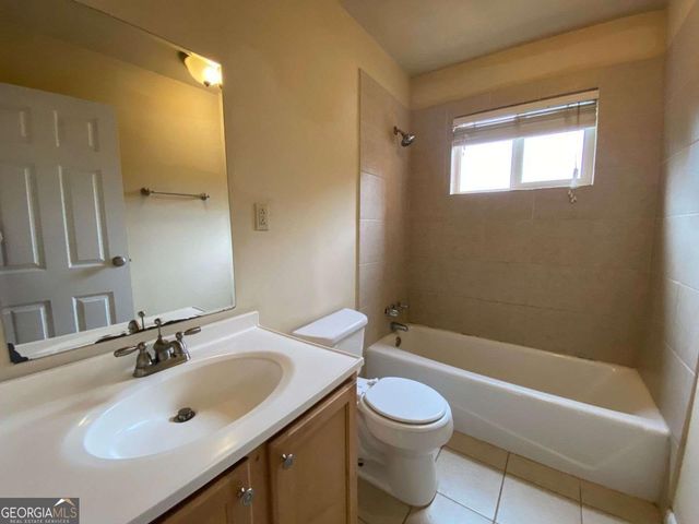 250 Little Street B205, Athens, GA 30605