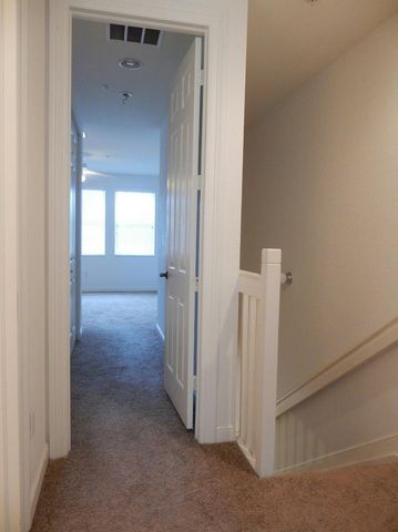 660 Amador Lane 7, West Palm Beach, FL 33401