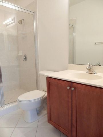 660 Amador Lane 7, West Palm Beach, FL 33401