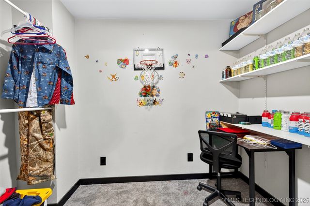 209 Roberts Street, Bokchito, OK 74726