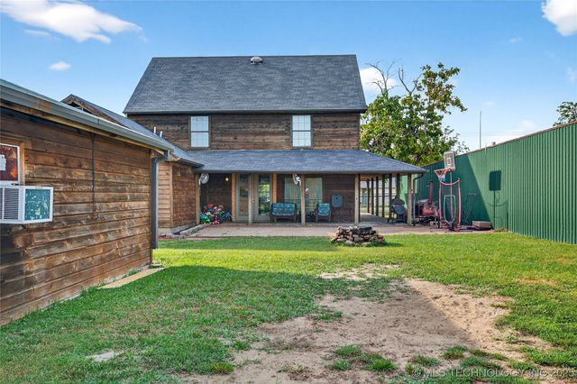 209 Roberts Street, Bokchito, OK 74726