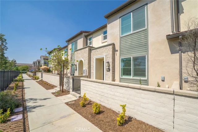 3580 E Lantern Paseo 142, Ontario, CA 91761