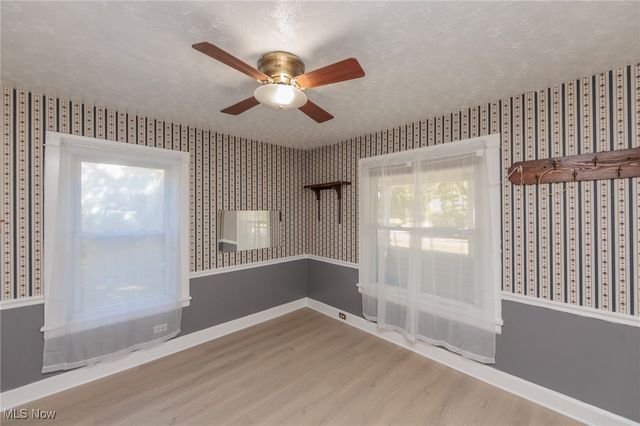 886 Archer Road, Bedford, OH 44146