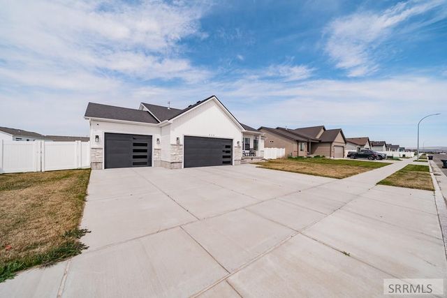 860 Montezuma St, Idaho Falls, ID 83402