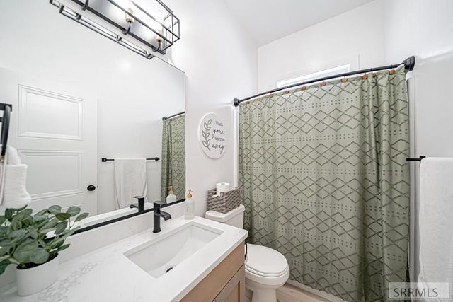 860 Montezuma St, Idaho Falls, ID 83402