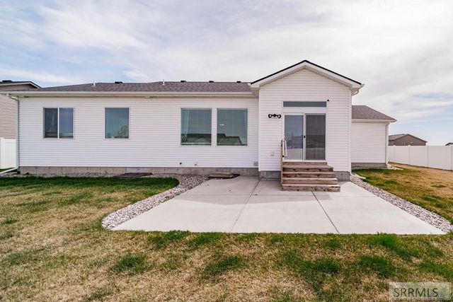 860 Montezuma St, Idaho Falls, ID 83402