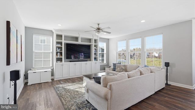 424 DAYLILY LN, Stafford, VA 22554