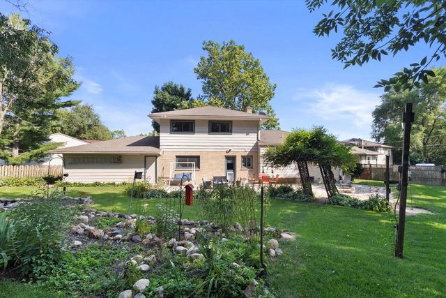 1504 Roosevelt AVENUE, Racine, WI 53406