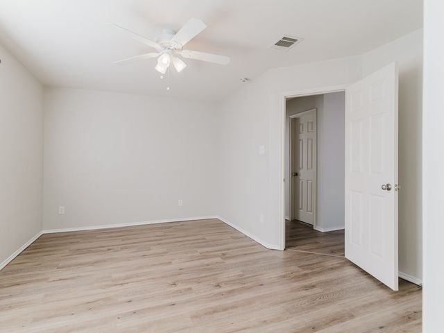 4901 Thorn Hollow Drive, Fort Worth, TX 76244