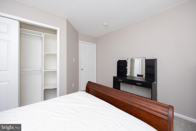 134 BIRCH HOLLOW DR, Bordentown, NJ 08505