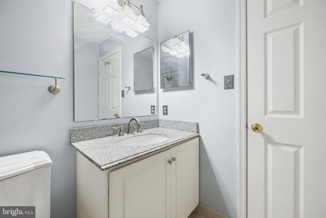 134 BIRCH HOLLOW DR, Bordentown, NJ 08505