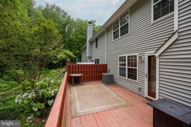 134 BIRCH HOLLOW DR, Bordentown, NJ 08505