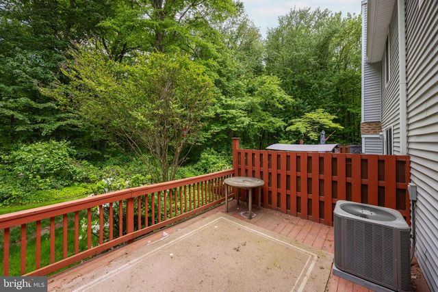 134 BIRCH HOLLOW DR, Bordentown, NJ 08505
