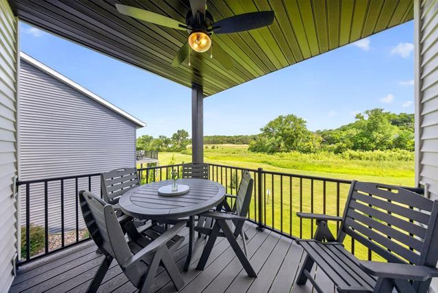 1675 Hadley Creek Drive NE, Rochester, MN 55906