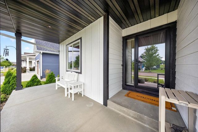 1675 Hadley Creek Drive NE, Rochester, MN 55906
