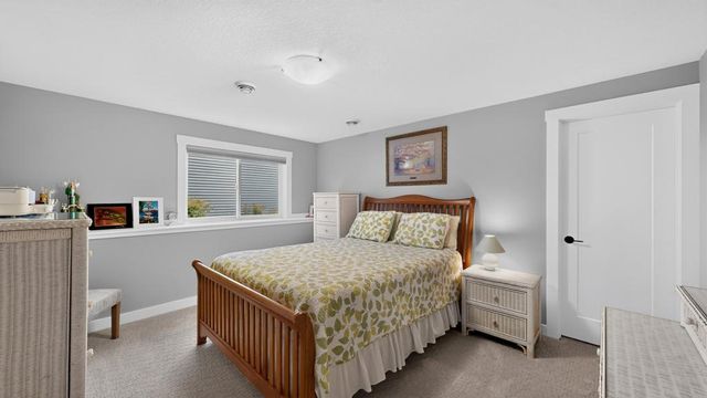 1675 Hadley Creek Drive NE, Rochester, MN 55906