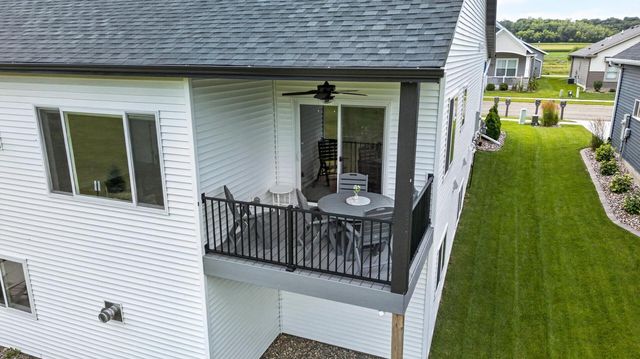 1675 Hadley Creek Drive NE, Rochester, MN 55906