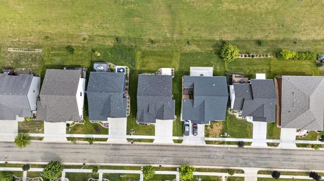 1675 Hadley Creek Drive NE, Rochester, MN 55906