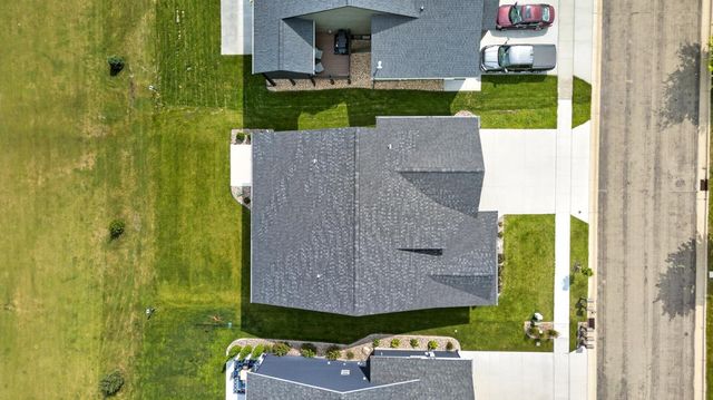 1675 Hadley Creek Drive NE, Rochester, MN 55906