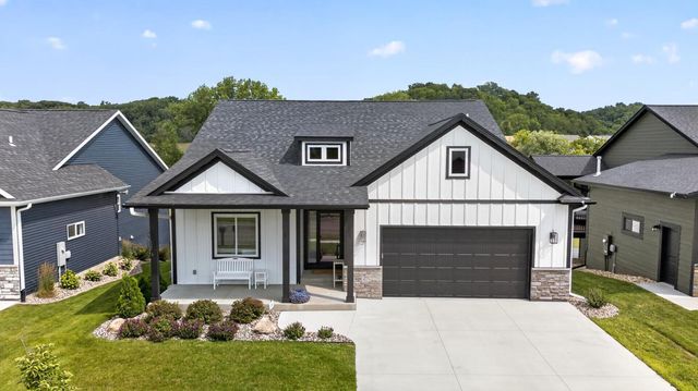 1675 Hadley Creek Drive NE, Rochester, MN 55906