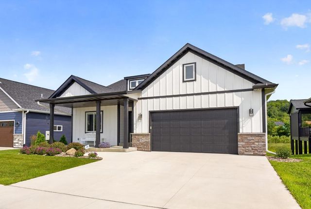 1675 Hadley Creek Drive NE, Rochester, MN 55906
