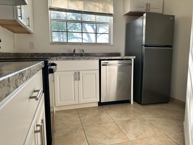 631 Cypress Lake Blvd O17, Deerfield Beach, FL 33064