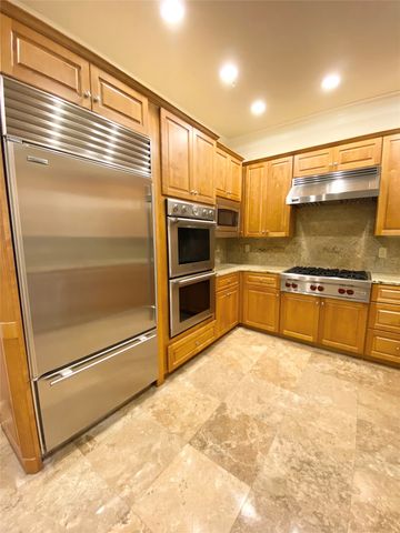 6505 Bandera Avenue 1E, Dallas, TX 75225