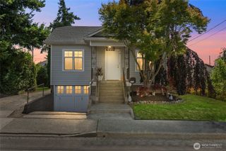 2318 F Street, Bellingham, WA 98225