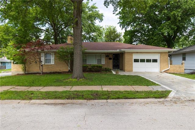 12800 E 49th Street S, Independence, MO 64055
