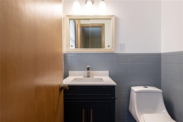 12800 E 49th Street S, Independence, MO 64055