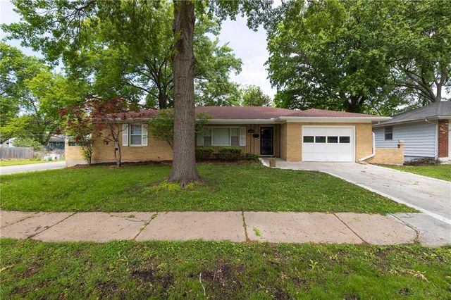 12800 E 49th Street S, Independence, MO 64055