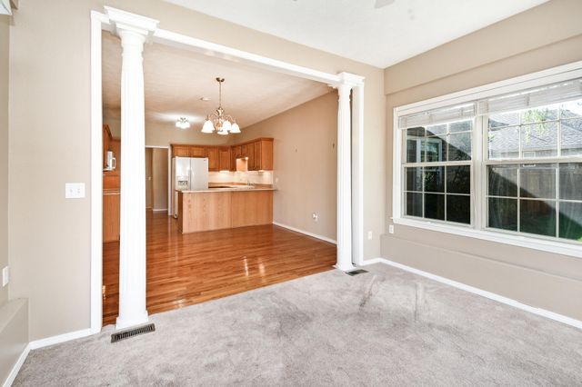 609 N Elderberry Lane, Nixa, MO 65714