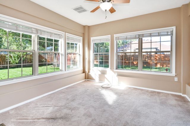 609 N Elderberry Lane, Nixa, MO 65714