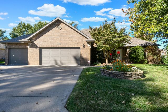 609 N Elderberry Lane, Nixa, MO 65714