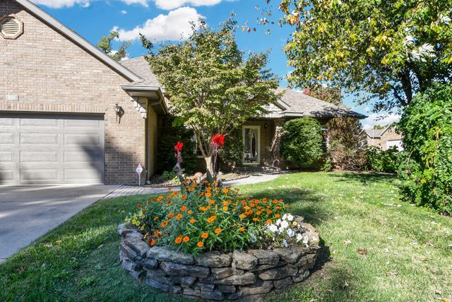 609 N Elderberry Lane, Nixa, MO 65714