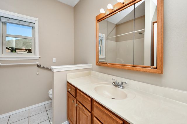 609 N Elderberry Lane, Nixa, MO 65714