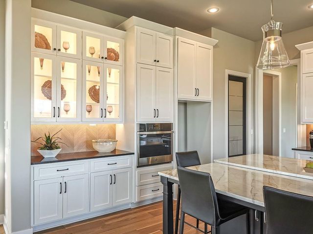 2908 NE 102nd Street, Kansas City, MO 64155