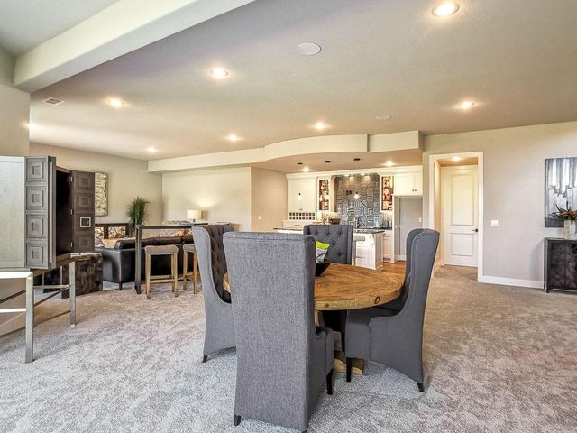 2908 NE 102nd Street, Kansas City, MO 64155