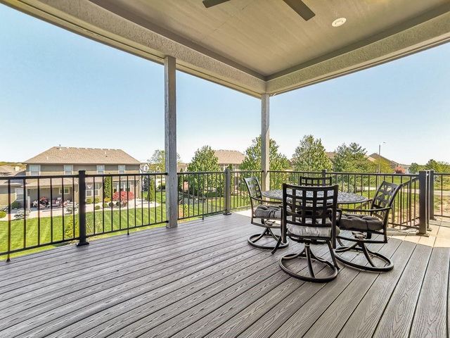 2908 NE 102nd Street, Kansas City, MO 64155