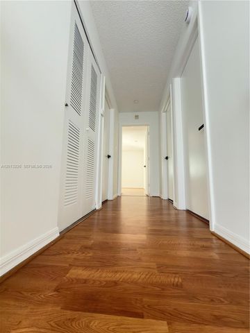 8725 SW 158th Pl 8725, Miami, FL 33193