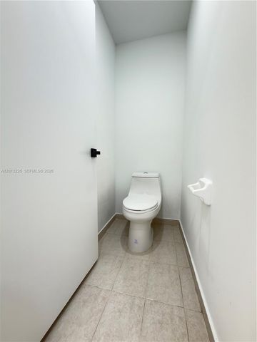 8725 SW 158th Pl 8725, Miami, FL 33193