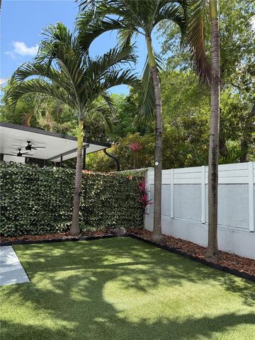 8725 SW 158th Pl 8725, Miami, FL 33193