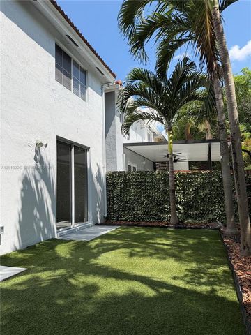 8725 SW 158th Pl 8725, Miami, FL 33193