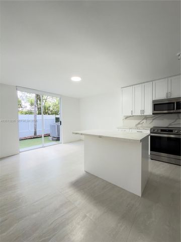 8725 SW 158th Pl 8725, Miami, FL 33193