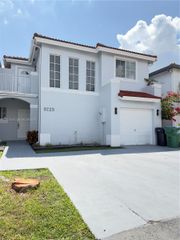 8725 SW 158th Pl 8725, Miami, FL 33193