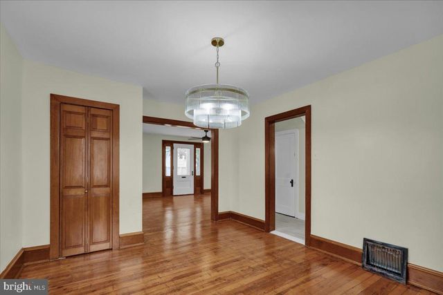 26 BUCKS ST, Wernersville, PA 19565