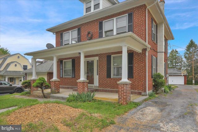 26 BUCKS ST, Wernersville, PA 19565