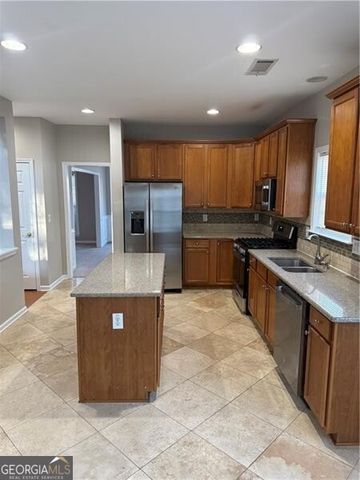 7637 Forest Glen Way, Lithia Springs, GA 30122